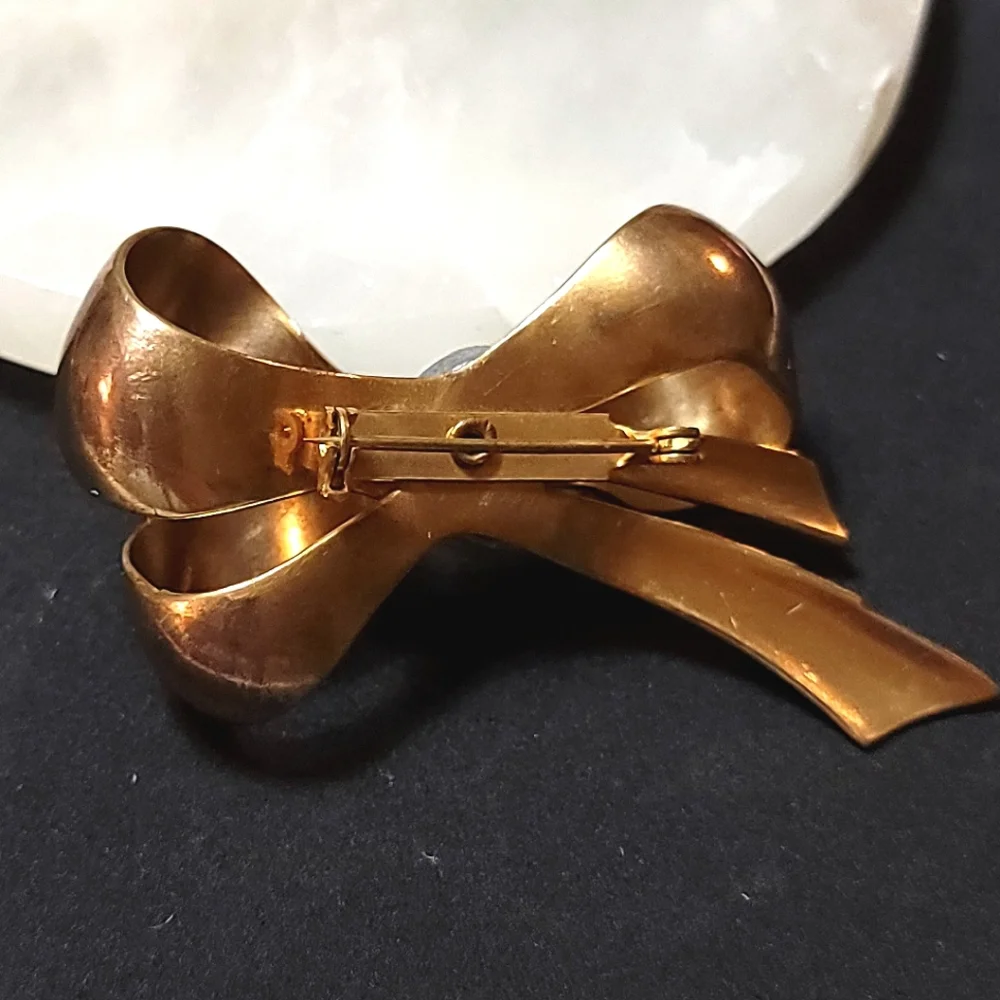 Vintage Coro Gold Tone Bow Ribbon Rhinestone Half Moon Large Brooch Pin